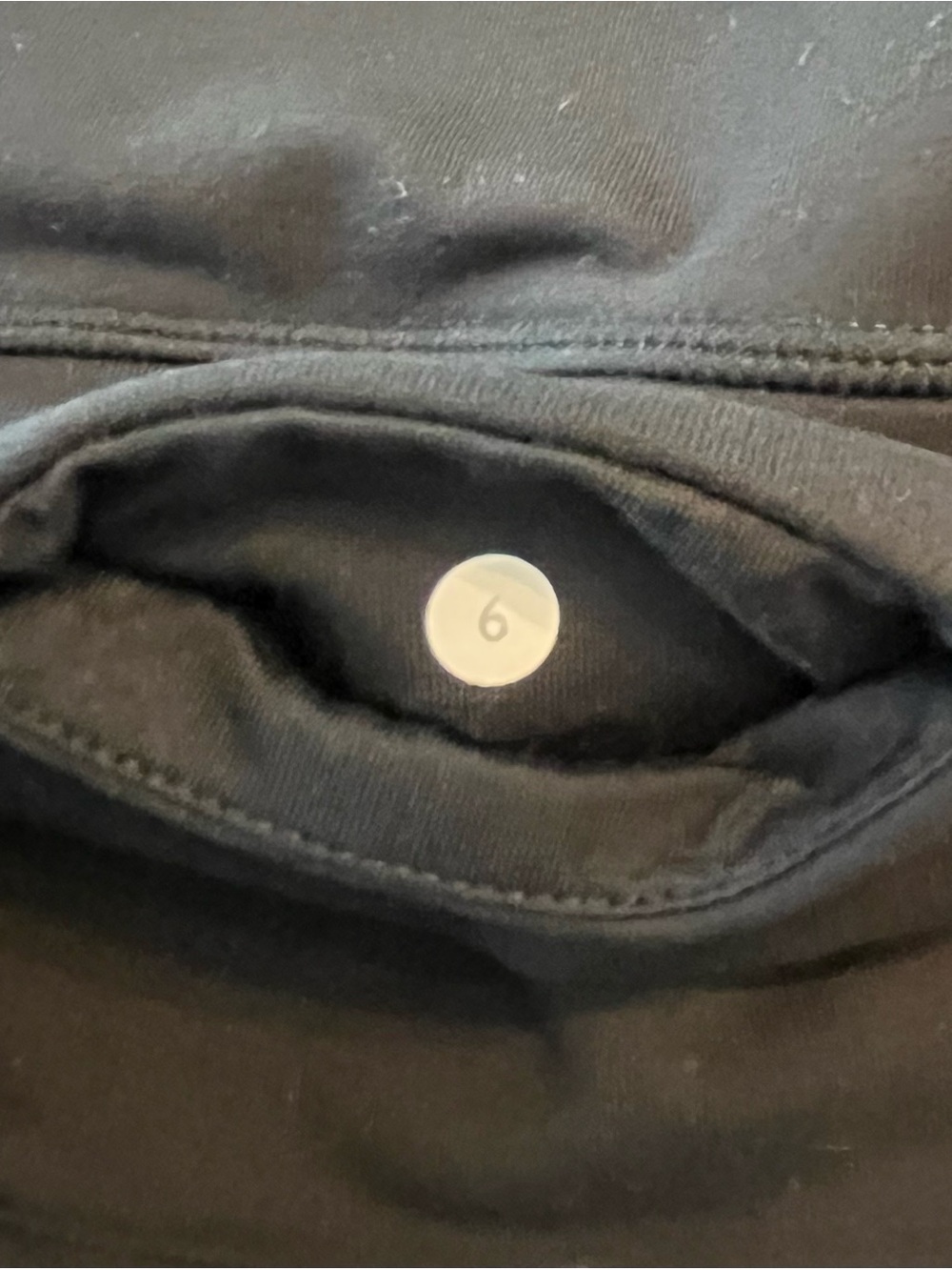 Lululemon Black High-Rise Crop Leggings, 6 - Picture 4 of 5